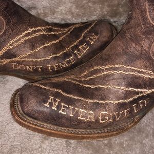 Cowgirl tuff cowboy boots
